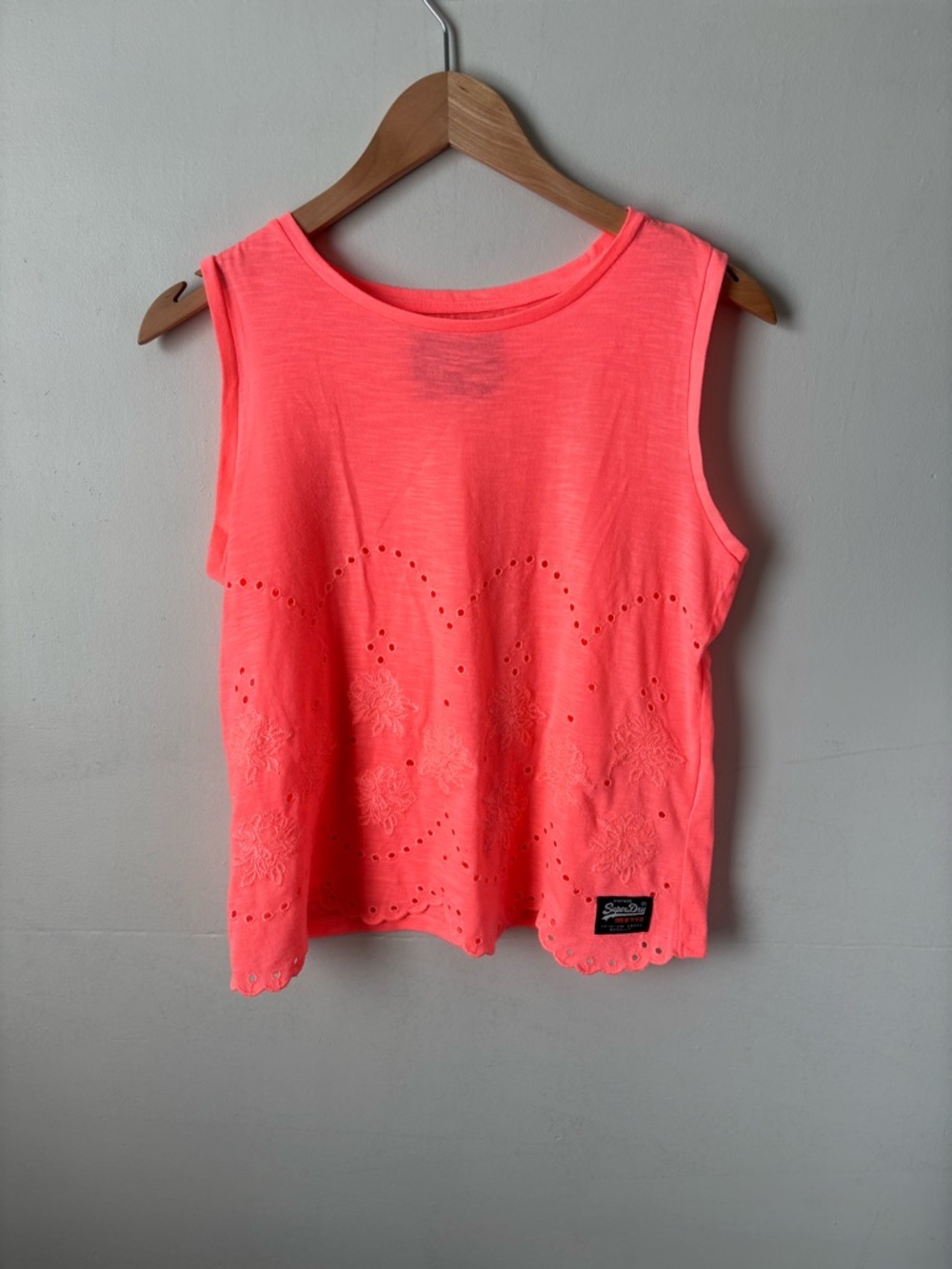 Superdry Premium Goods Neon Pink Eyelet Tank Top | Size S | EUC | Boho